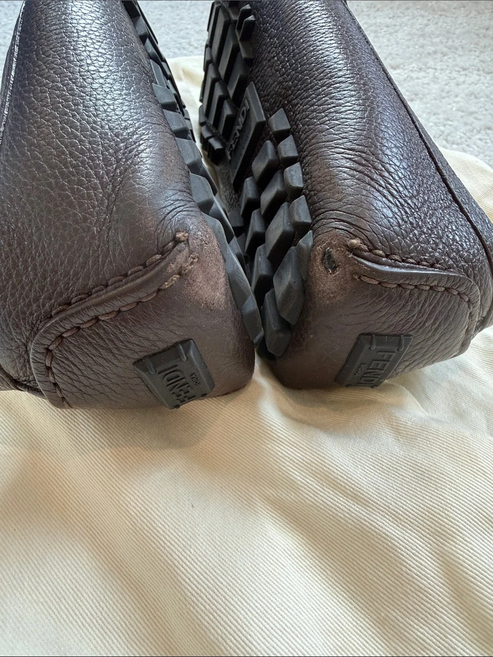 Fendi driver loafer